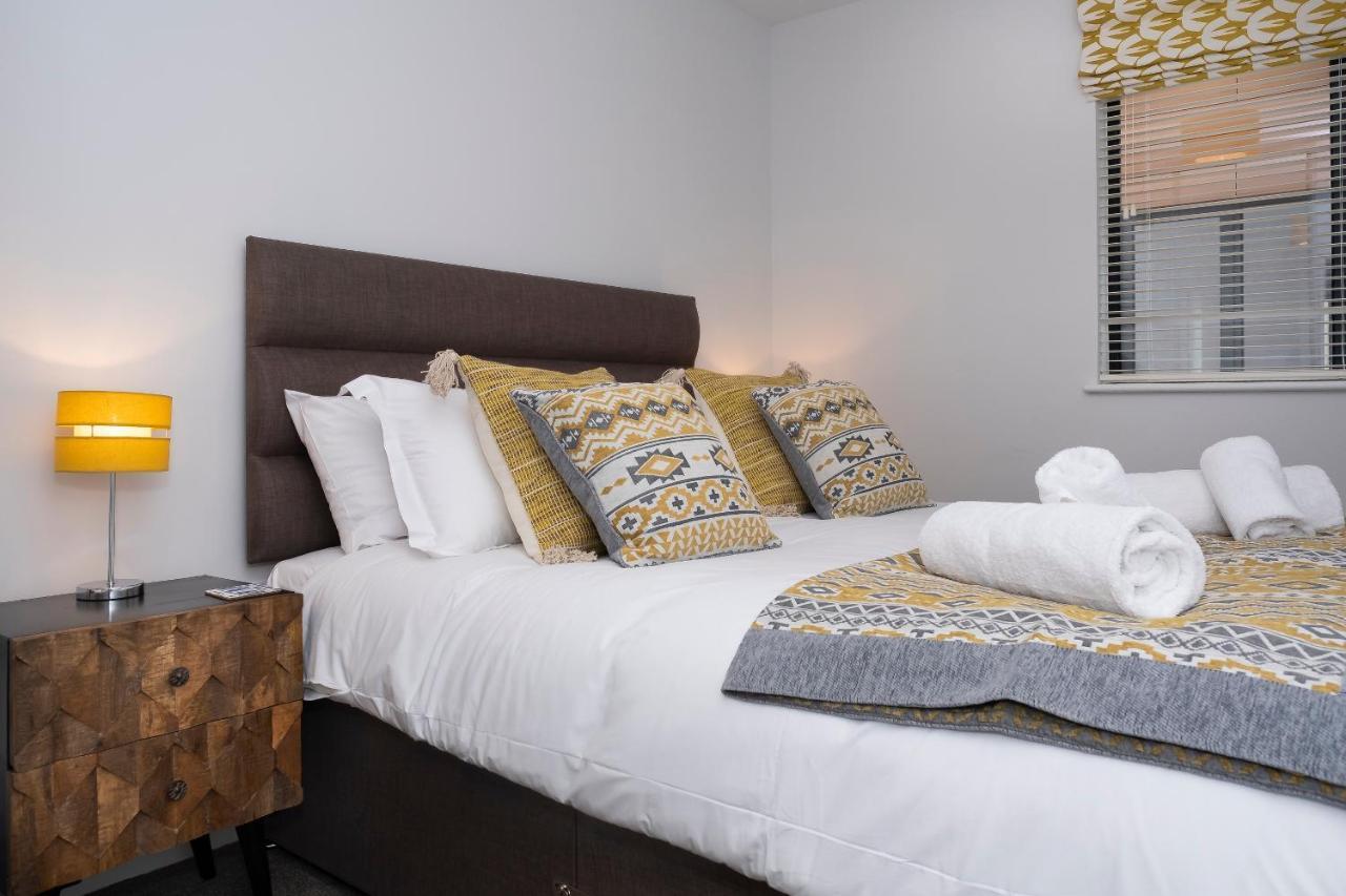 2 Putsborough - Luxury Apartment At Byron Woolacombe, Only 4 Minute Walk To Woolacombe Beach! المظهر الخارجي الصورة
