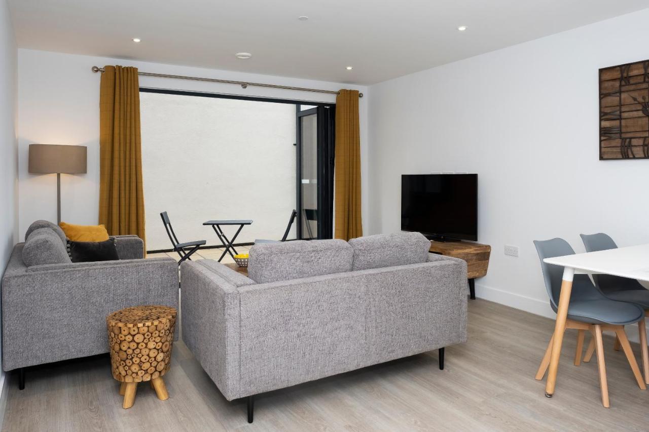 2 Putsborough - Luxury Apartment At Byron Woolacombe, Only 4 Minute Walk To Woolacombe Beach! المظهر الخارجي الصورة