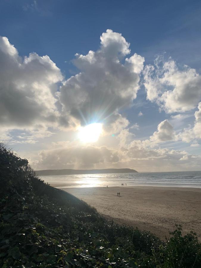2 Putsborough - Luxury Apartment At Byron Woolacombe, Only 4 Minute Walk To Woolacombe Beach! المظهر الخارجي الصورة