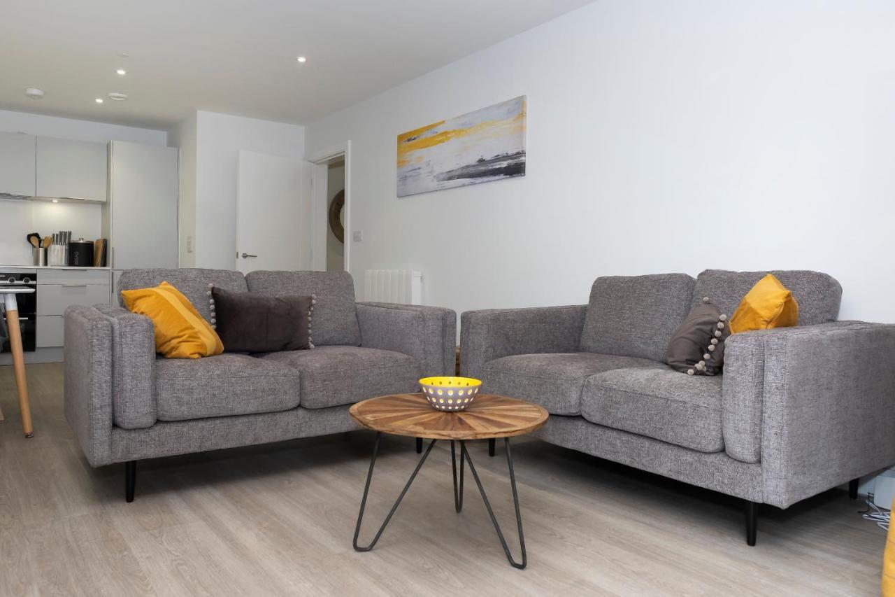 2 Putsborough - Luxury Apartment At Byron Woolacombe, Only 4 Minute Walk To Woolacombe Beach! المظهر الخارجي الصورة
