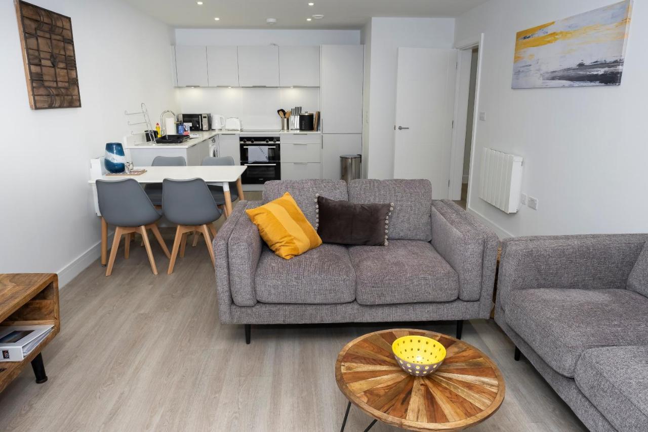 2 Putsborough - Luxury Apartment At Byron Woolacombe, Only 4 Minute Walk To Woolacombe Beach! المظهر الخارجي الصورة